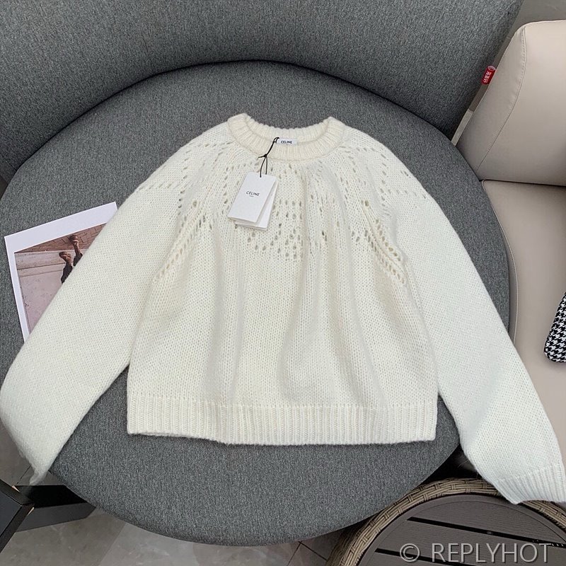 셀린느 트리비옹 알파카 스웨터