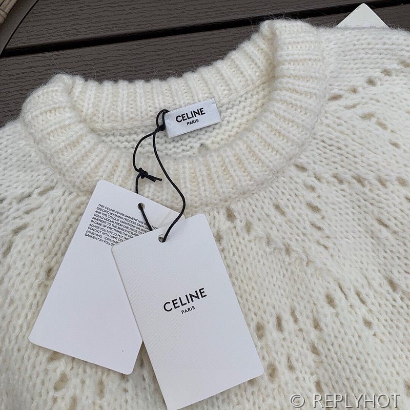 셀린느 트리비옹 알파카 스웨터