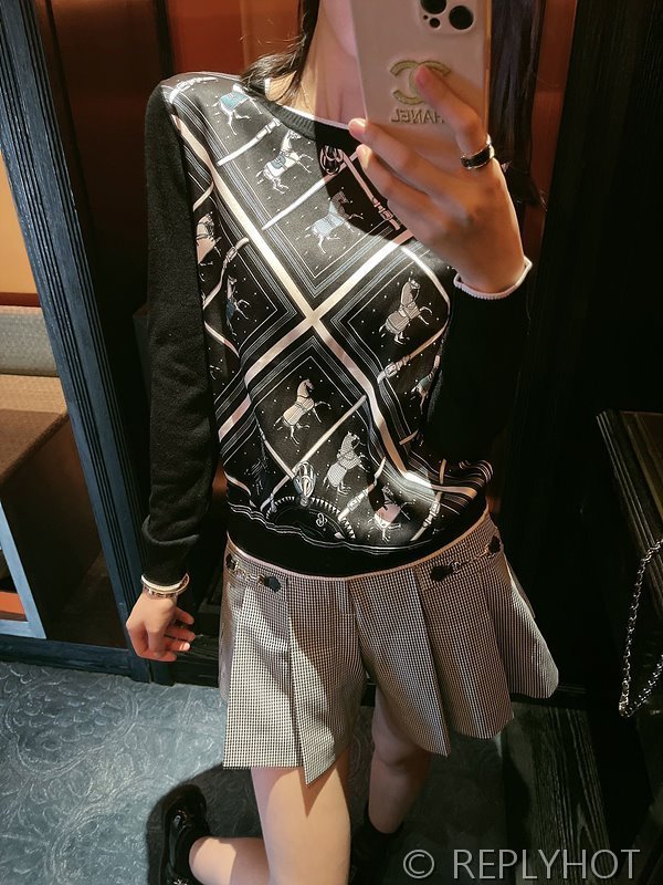 에르메스 실크100% 프린트 니트 풀오버 스웨터