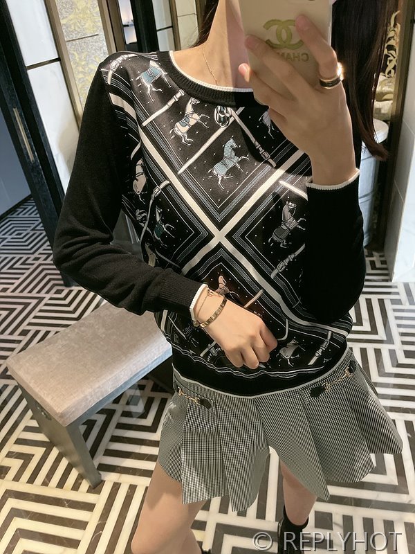 에르메스 실크100% 프린트 니트 풀오버 스웨터