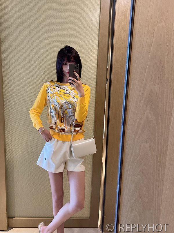 에르메스 실크100% 프린트 니트 풀오버 스웨터