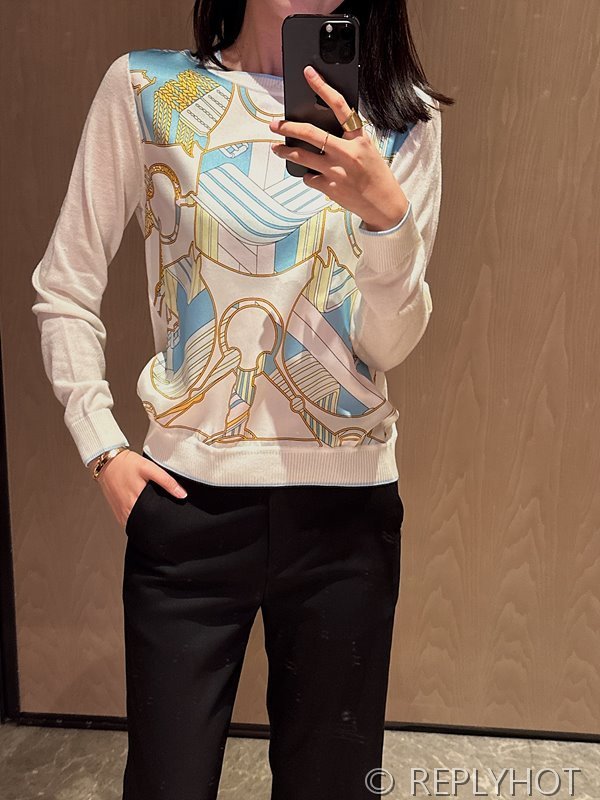 에르메스 실크100% 프린트 니트 풀오버 스웨터