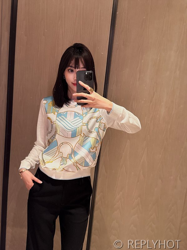 에르메스 실크100% 프린트 니트 풀오버 스웨터