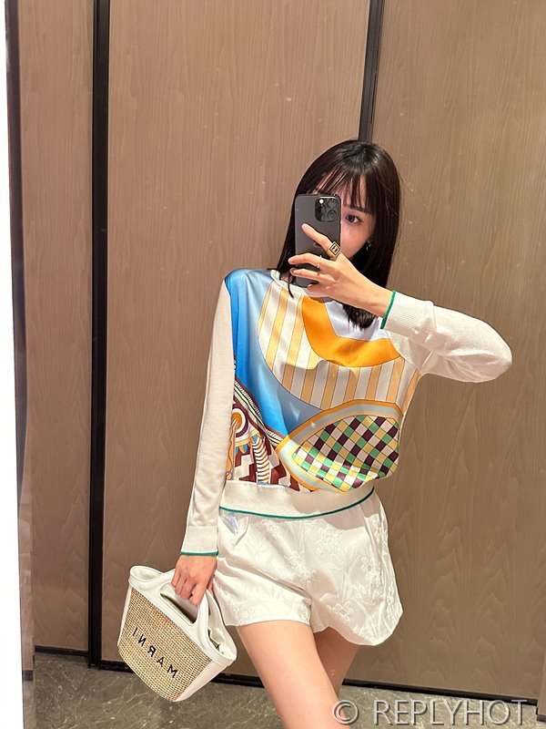 에르메스 실크100% 프린트 니트 풀오버 스웨터