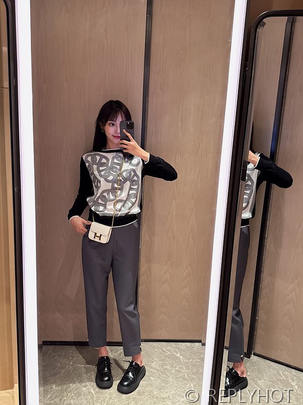 에르메스 실크100% 프린트 니트 풀오버 스웨터