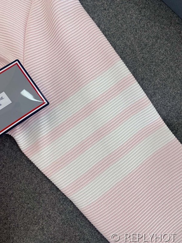 톰브라운 스트레이트 캐주얼 맨투맨 핑크