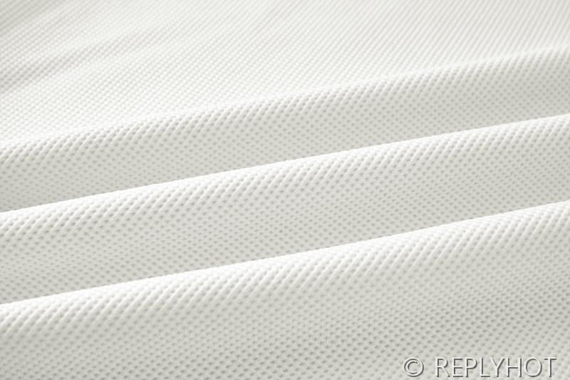 프라다 와플 하프 지퍼 스웨트 남여공용 [매장가 260만원대]