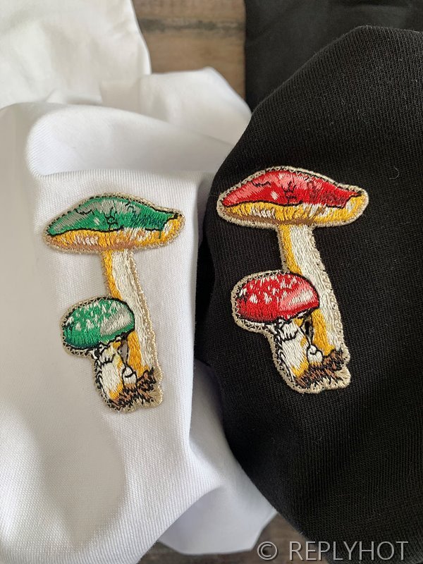 질샌더 머쉬 자수 반팔 남여공용 2COLOR [매장가 160만원대]