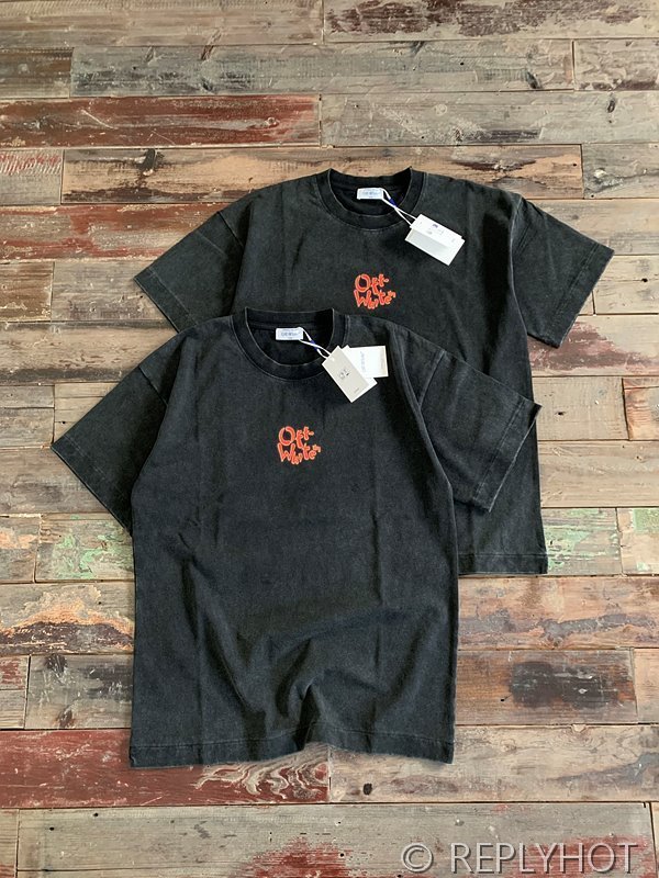 오프화이트 용프린팅 반팔티 남여공용 2COLOR [매장가 160만원대]