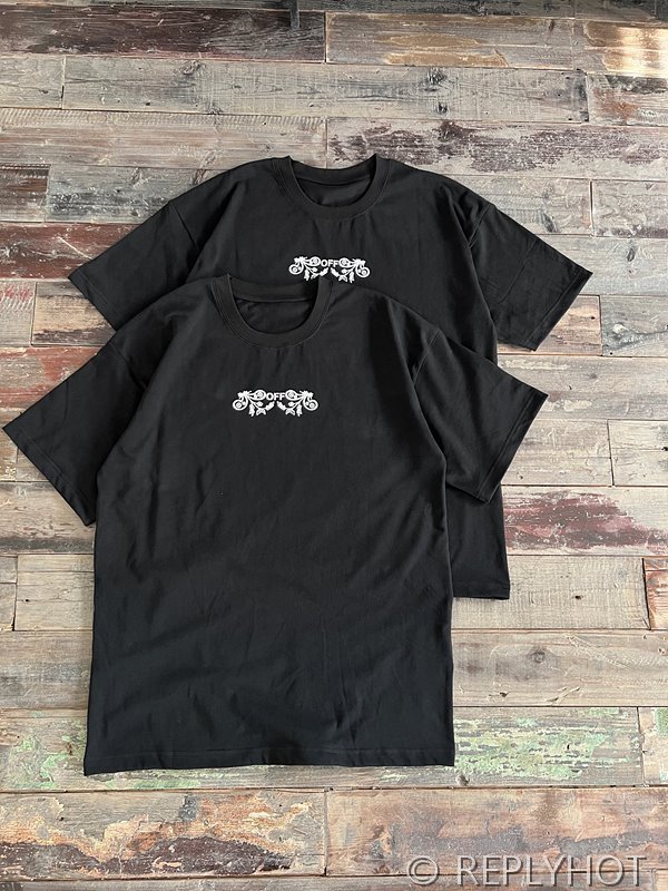 오프화이트 반팔 남여공용 [매장가 160만원대]