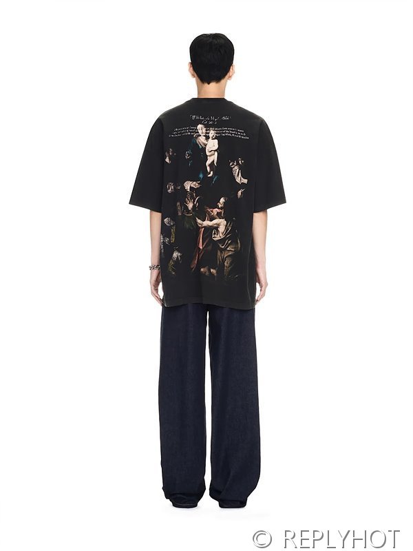 오프화이트 반팔 남여공용 [매장가 160만원대]