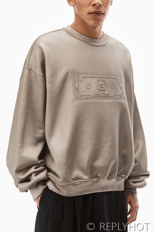 알렉산더왕 맨투맨 남여공용 [매장가 240만원대]