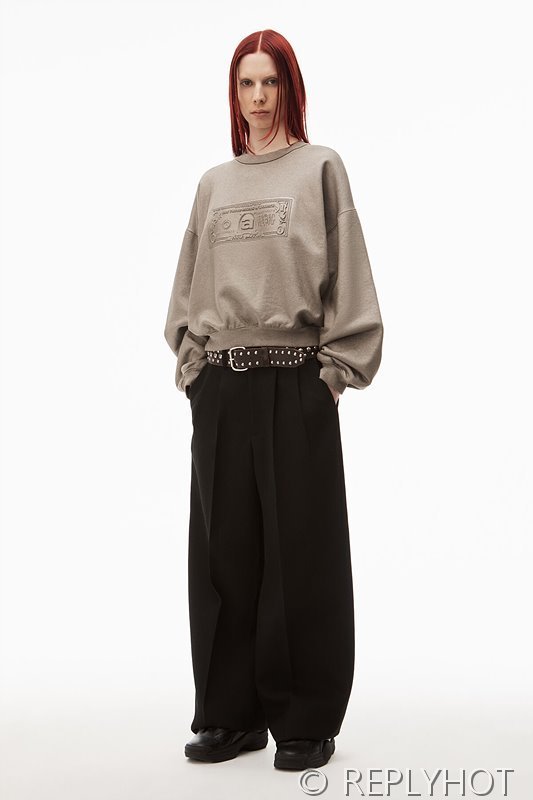 알렉산더왕 맨투맨 남여공용 [매장가 240만원대]