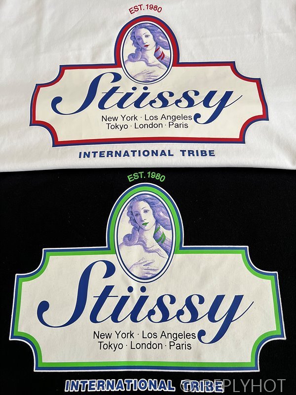 스투시 반팔 남여공용 2COLOR [매장가 150만원대]