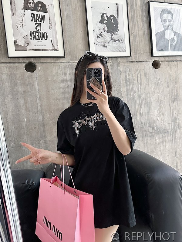 발렌시아가 반팔 남여공용 2COLOR [매장가 160만원대]