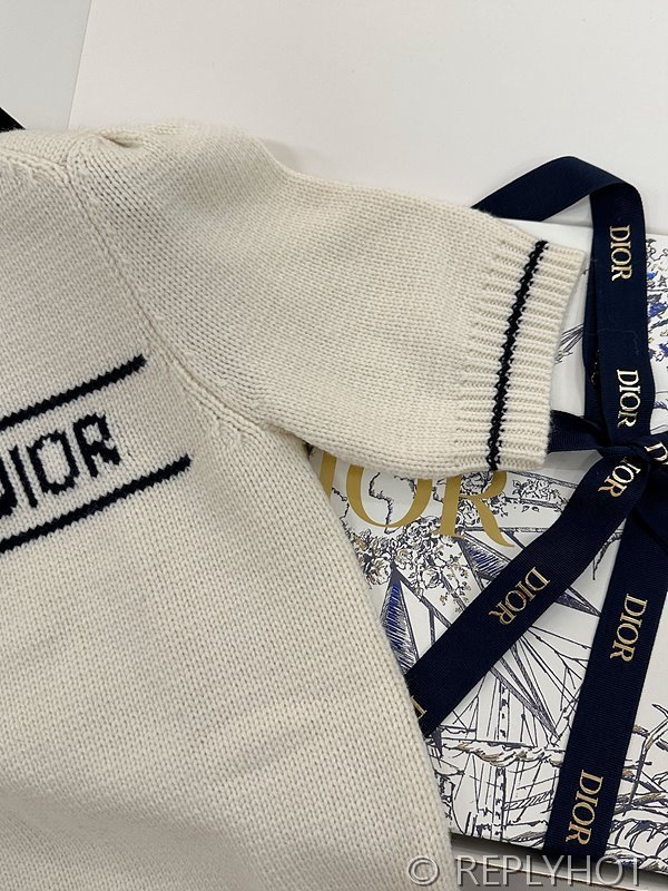 디올 반팔 니트 2COLOR [매장가 360만원대]