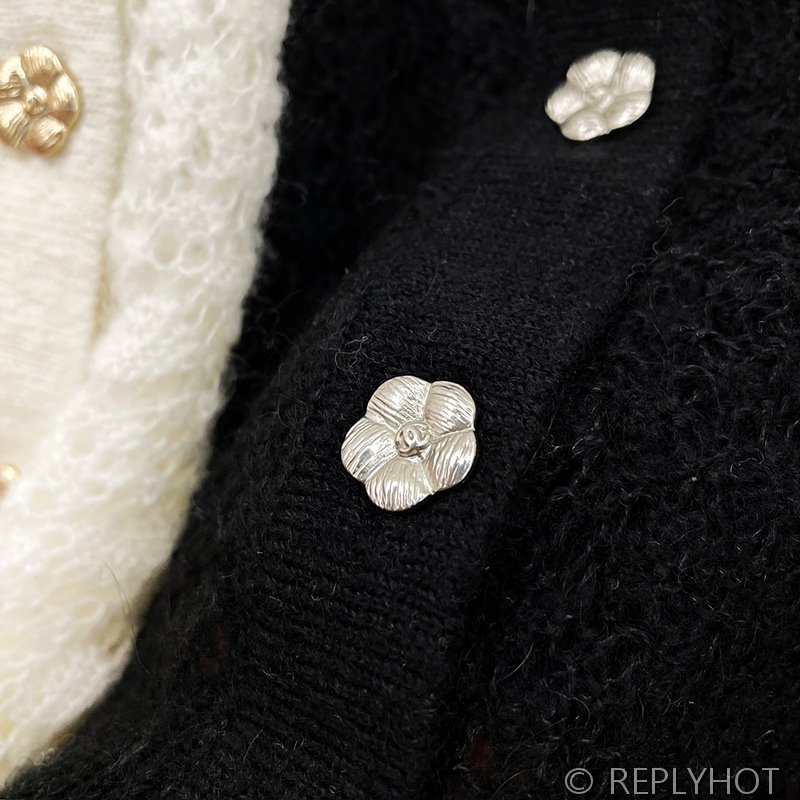 샤넬 망사 가디건 2COLOR [매장가 350만원대]