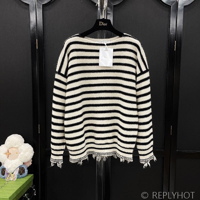 디올 나비자수 스트라이프 니트 [매장가 390만원대]