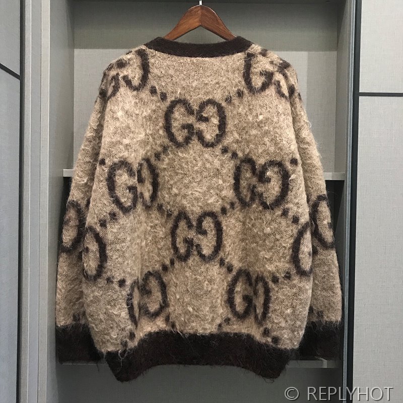 구찌 양면 GG 모헤어 가디건 [매장가 388만원대]