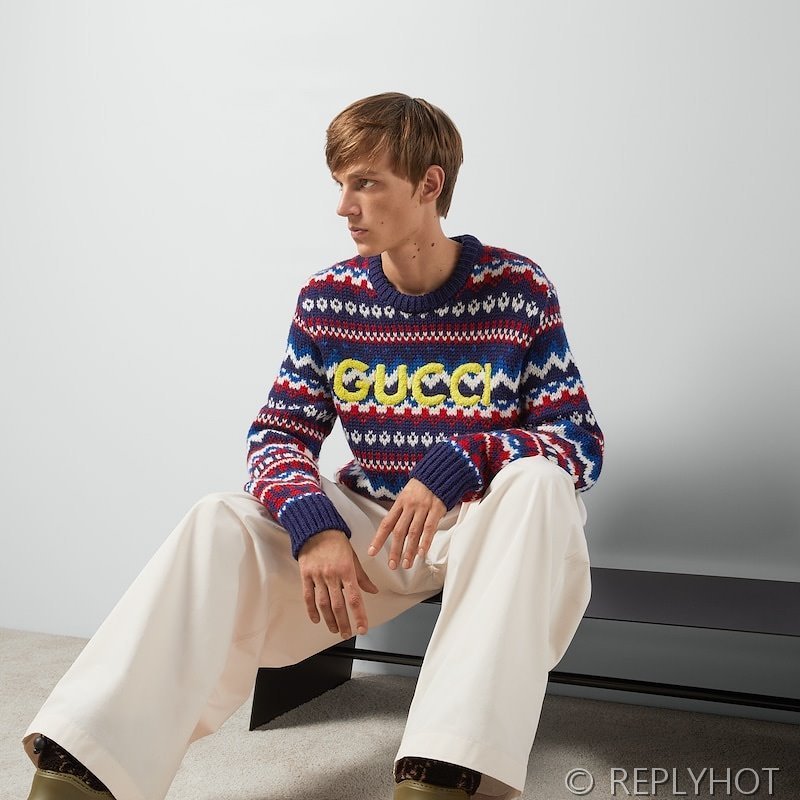 구찌 스트라이프 니트 남여공용 [매장가 318만원대]