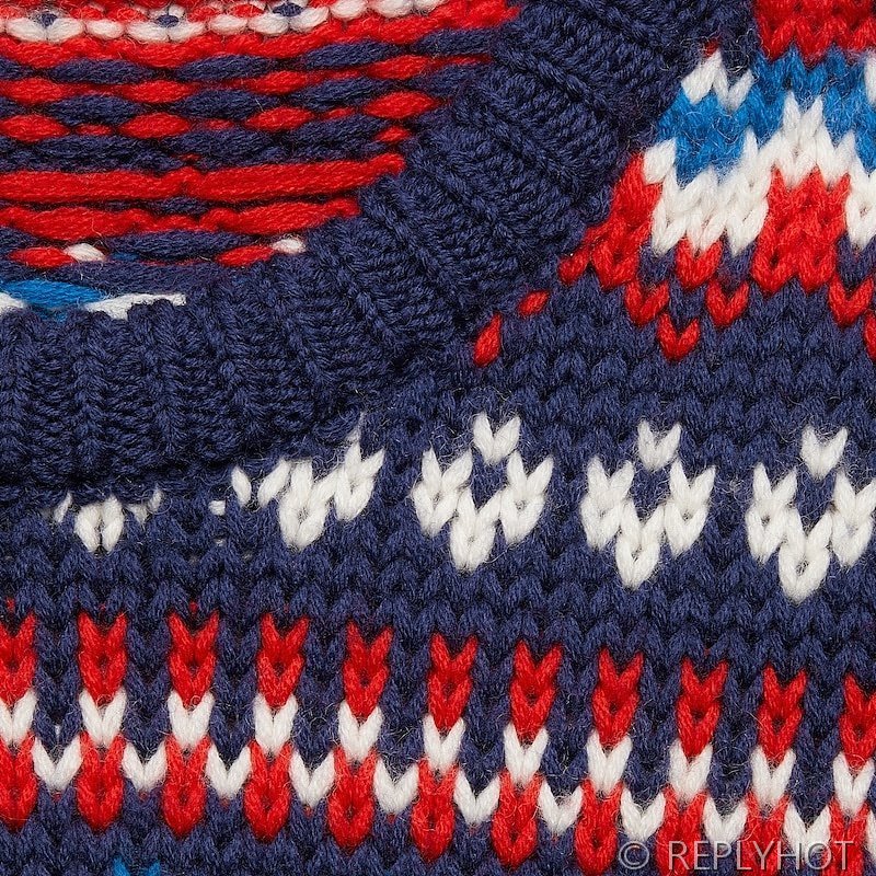 구찌 스트라이프 니트 남여공용 [매장가 318만원대]