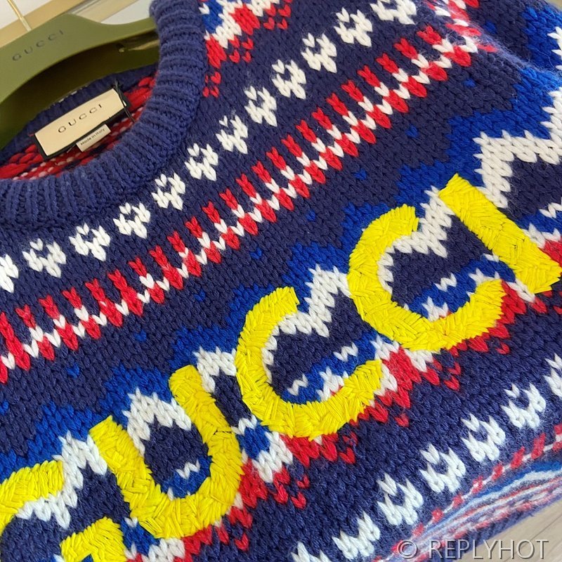 구찌 스트라이프 니트 남여공용 [매장가 318만원대]