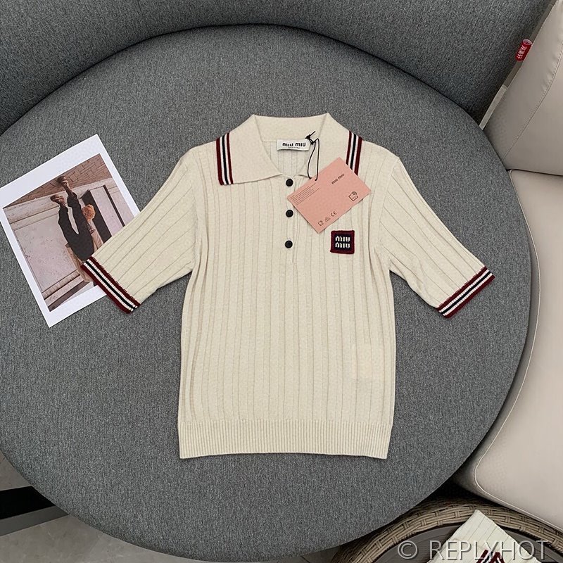 미우미우 반팔 폴로 니트