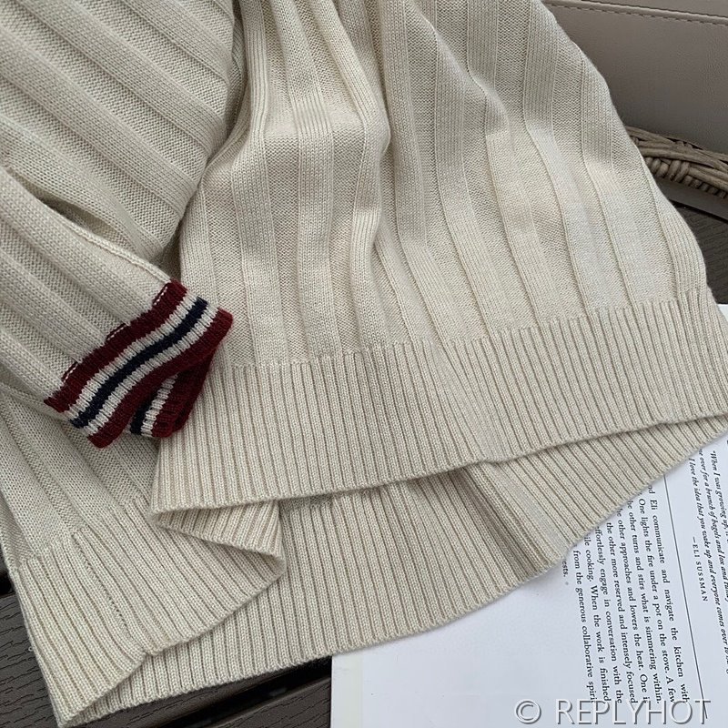 미우미우 반팔 폴로 니트