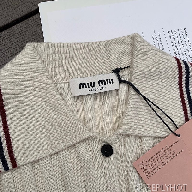 미우미우 반팔 폴로 니트