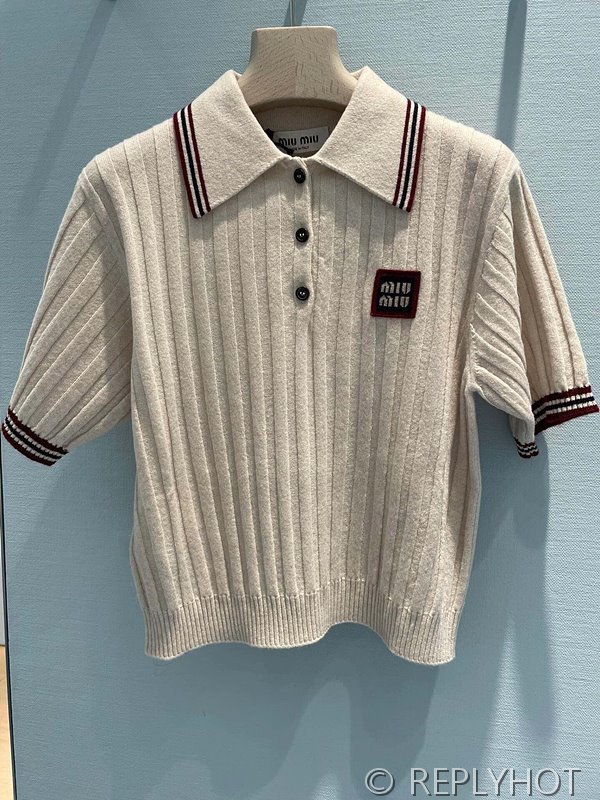 미우미우 반팔 폴로 니트