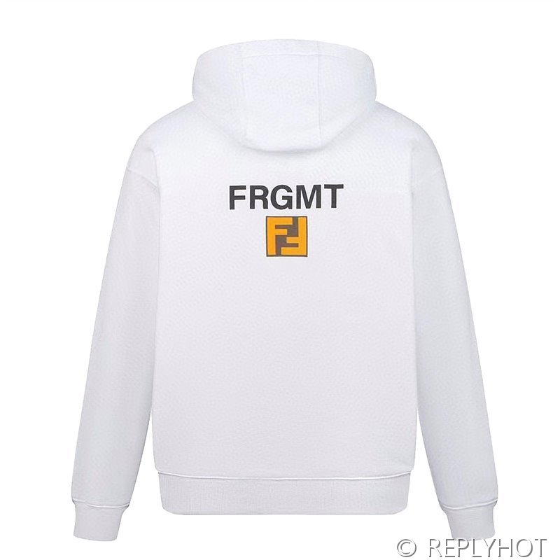 펜디 포켓몬콜라보 후드티 2COLOR (남여공용) [매장가 260만원대]