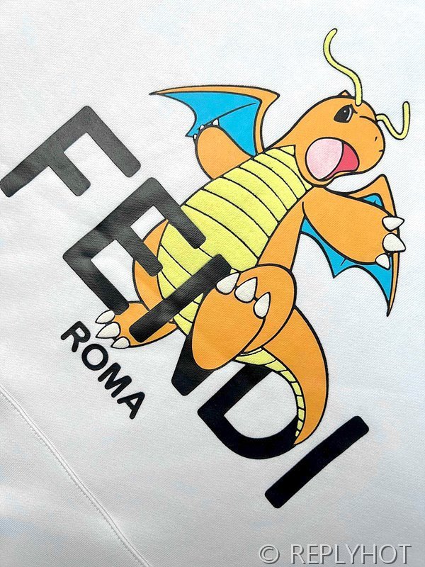 펜디 포켓몬콜라보 후드티 2COLOR (남여공용) [매장가 260만원대]