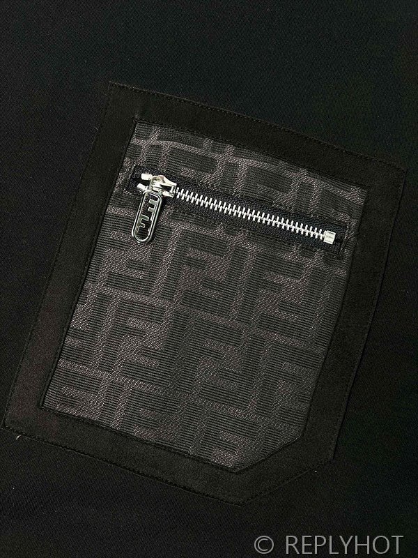 펜디 지퍼 포켓 반팔 (남여공용) [매장가 170만원대]