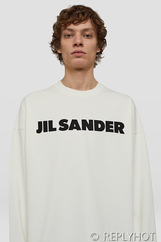 질샌더 라운드티 (남여공용) [매장가 200만원대]