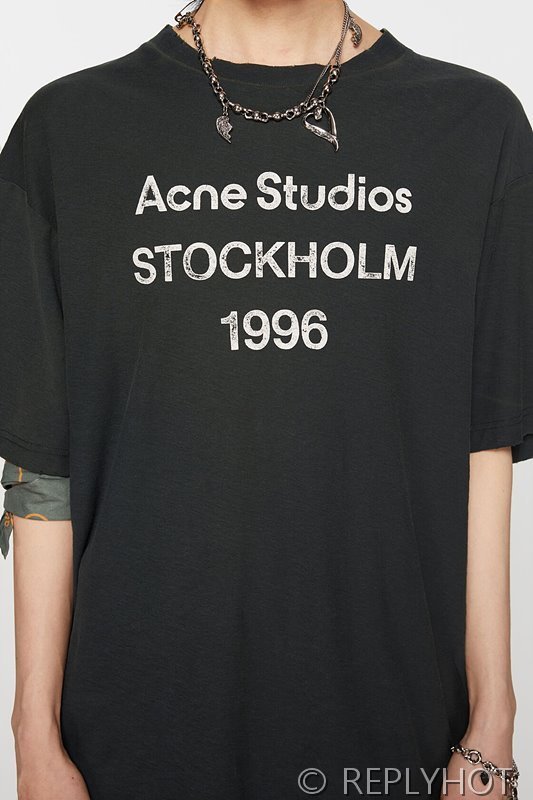 아크네 스튜디오 1996반팔 3COLOR (남여공용) [매장가 160만원대]