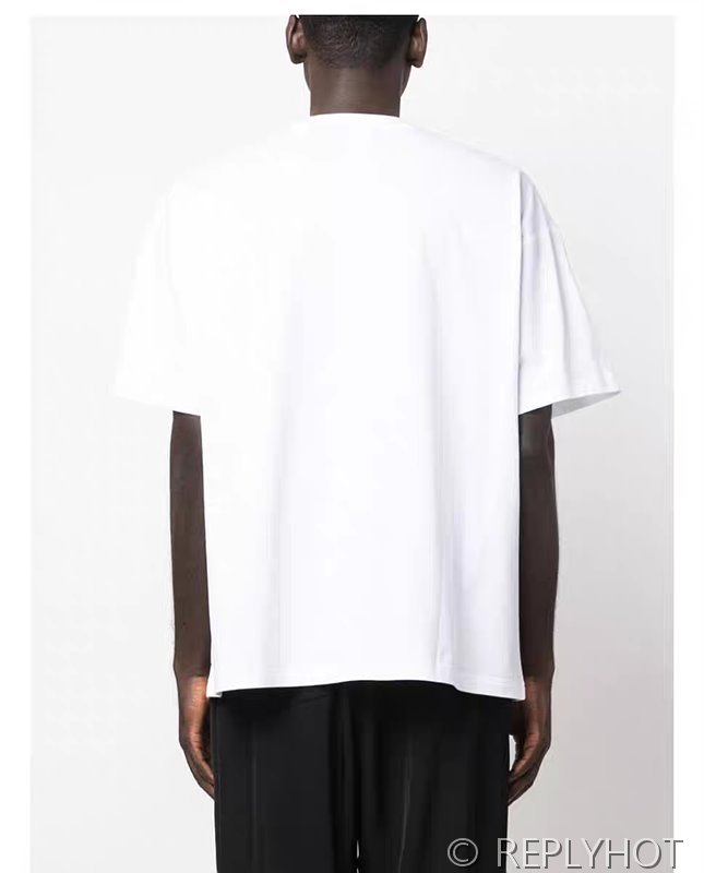 베트멍 바코드 프린팅 반팔 2COLOR(남여공용) [매장가 230만원대]