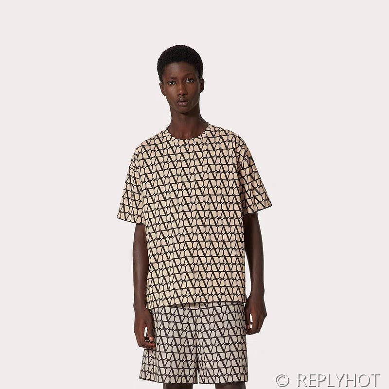 발렌티노 루즈 반팔티 2COLOR (남여공용) [매장가 190만원대]