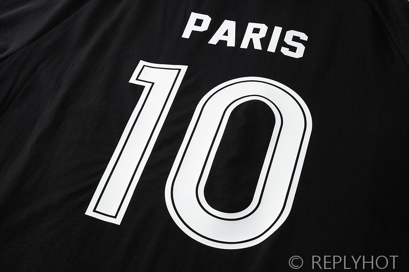 발렌시아가 맨체스터 유나이티드 로고 10번 티셔츠(남여공용) [매장가 220만원대]