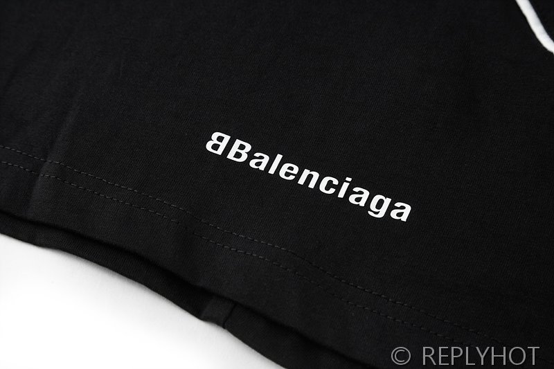 발렌시아가 맨체스터 유나이티드 로고 10번 티셔츠(남여공용) [매장가 220만원대]