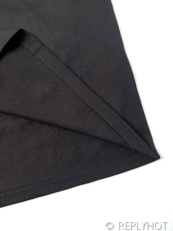 로에베×수나 조인트 뿔닭 반팔(남여공용) [매장가 150만원대]