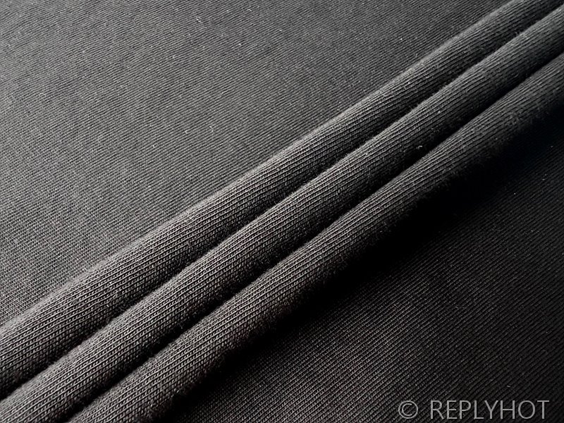 로에베×수나 조인트 뿔닭 반팔(남여공용) [매장가 150만원대]