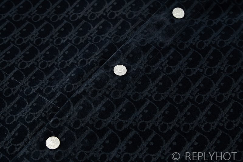 디올 오블리크 오버핏 데님 셔츠 (남여공용) [매장가 420만원대]