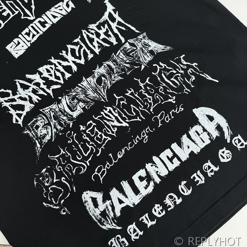 발렌시아가 그래피티 반팔(남여공용) [매장가 190만원대]