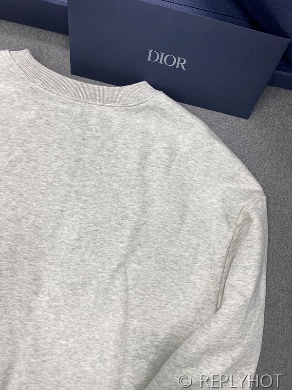 디올 Dior By Erl 맨투맨 헤더 그레이 [매장가 130만원대]
