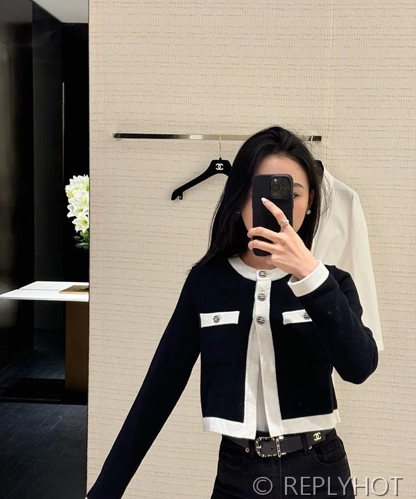 샤넬 캐시미어 가디건 [매장가 650만원대]