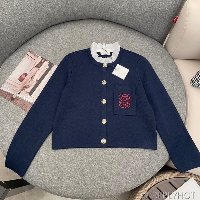 산드로 레이스 칼라 더블 S 로고 울 니트 가디건 [매장가 350만원대]