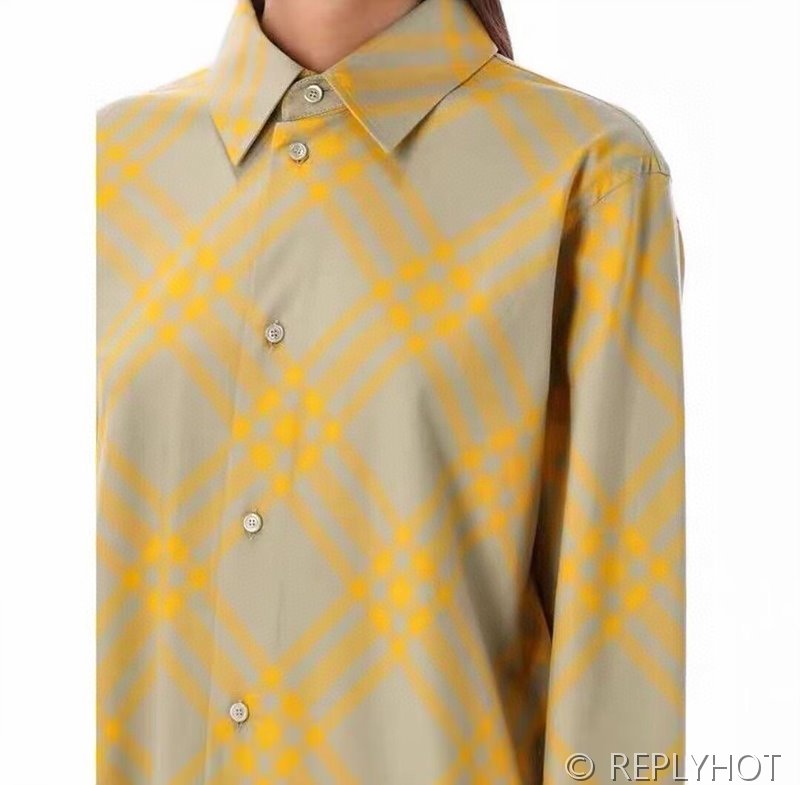 버버리 체크 셔츠[매장가 260만원대]