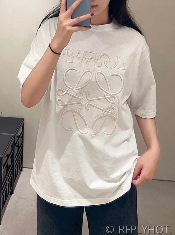 로에베 자수 반팔(남여공용) [매장가 160만원대]