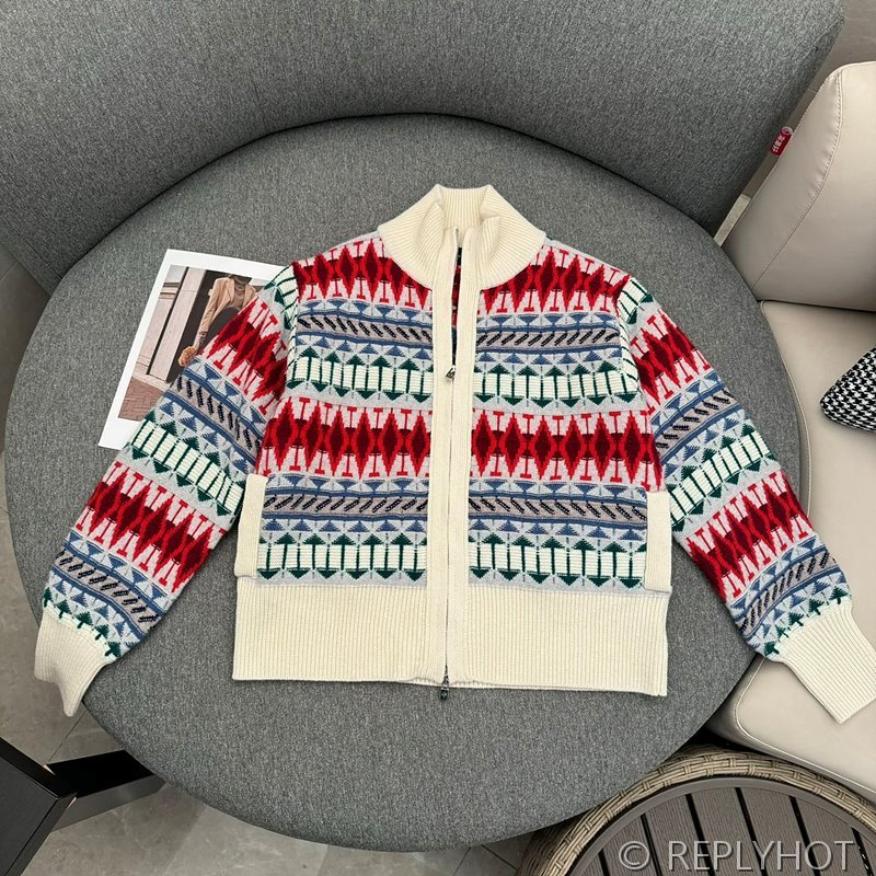 로로피아나 페어아일 자카드 지퍼 가디건 [매장가 370만원대]