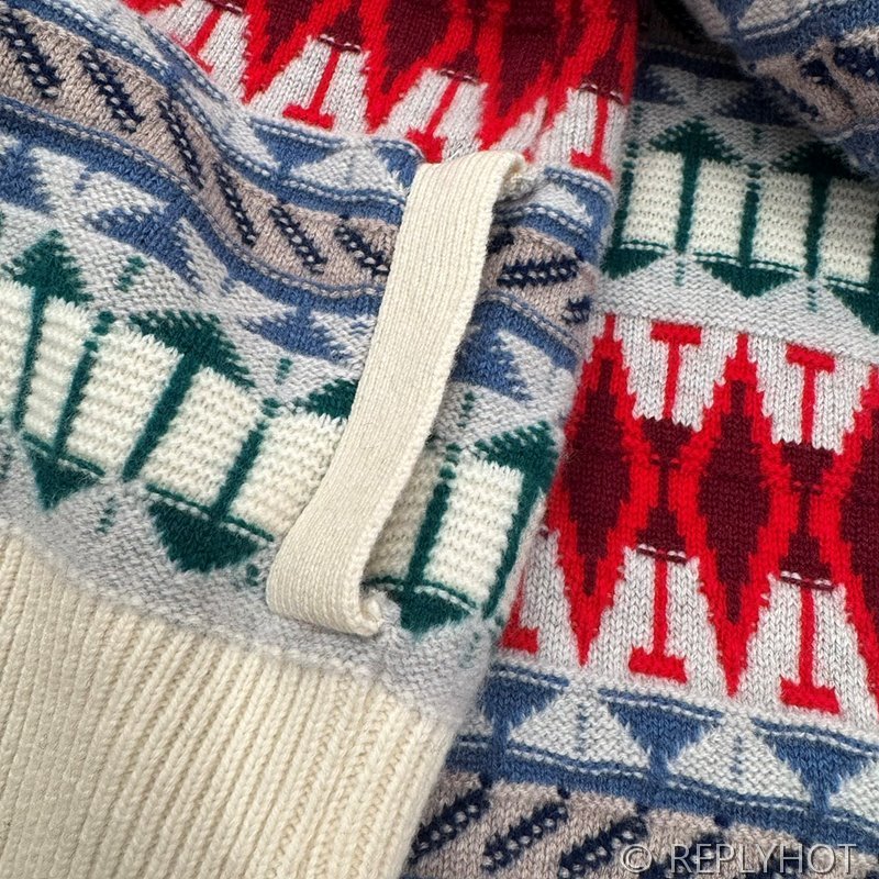 로로피아나 페어아일 자카드 지퍼 가디건 [매장가 370만원대]